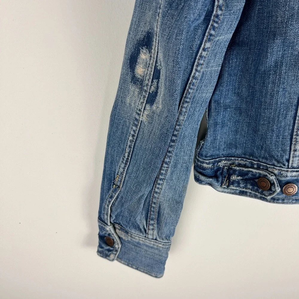 Abercrombie & Fitch Distressed Denim Jean Jacket Girls Size Medium‎ 17.5x20.5